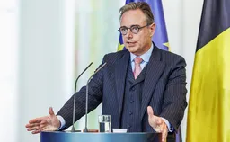 Премьер Бельгии заявил о необходимости переговоров ЕС с Россией