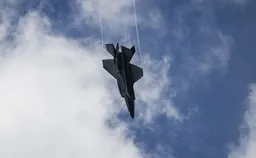 КСИР заявил об уничтожении истребителя F-35 над Ираном