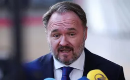 Еврокомиссар по энергетике о возобновлении связей с Россией: «не будем импортировать ни одной молекулы»