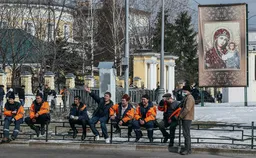 Путин расширил перечень оснований для увольнения иностранных работников