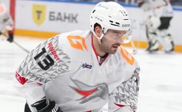 ЦСКА в третий раз проиграл «Авангарду» в четвертьфинале Кубка Гагарина