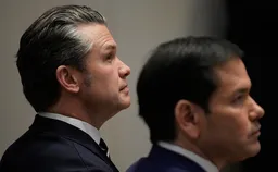 Над резиденциями главы Пентагона и госсекретаря США заметили неопознанные дроны,