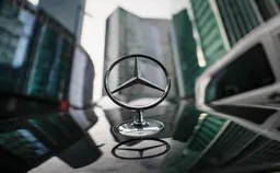 Mercedes-Benz зарегистрировал товарный знак в России