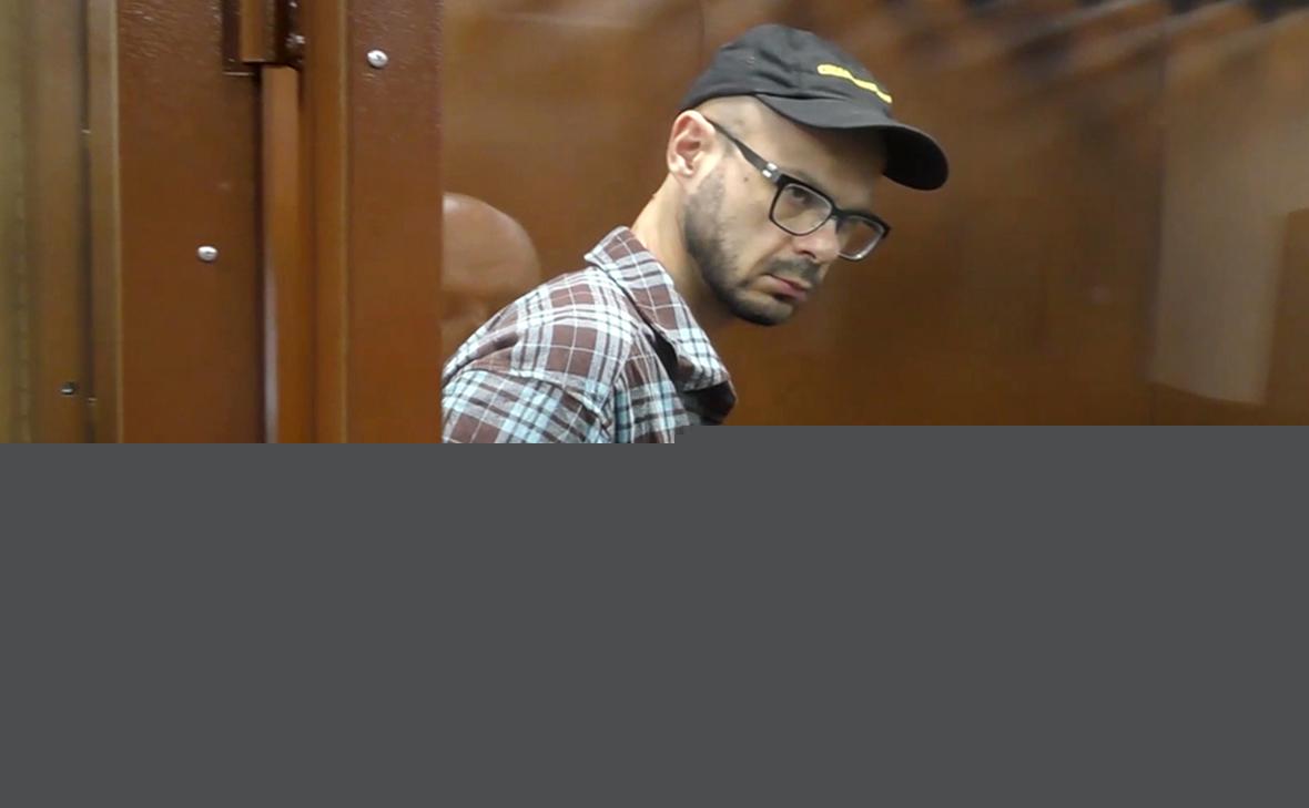 Экс-гендиректора «Пластик лоджик» приговорили к девяти годам за растрату