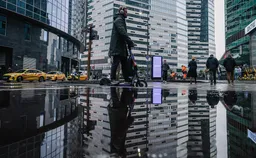 Верификация через «Госуслуги» появится в сервисах аренды самокатов