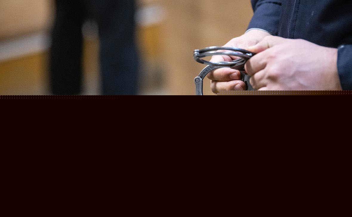 Экс-председателя правления Арксбанка приговорили к 4 годам колонии