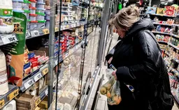 ФАС выдала предупреждение производителю сырков «Б.Ю. Александров»