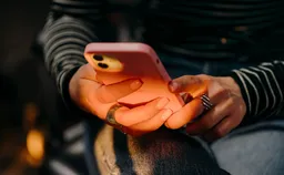 Apple поднимет цены на свои платные сервисы в России примерно на 19% — издание iPhones со ссылкой на источники