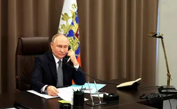 Путин провёл телефонный разговор с президентом Ирана Масудом Пезешкианом