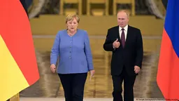 В ЕС задумали сделать Меркель посредником на переговорах с Путиным