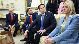 “我想时候到了”特朗普解除邦迪司法部长职务