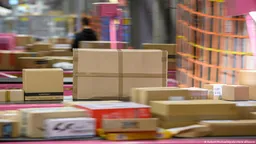 Литва обвинила пятерых по делу о взрывах посылок в Европе