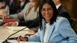 Делси Родригес призвала США отменить санкции против Венесуэлы