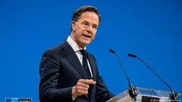 🇺🇦 Генеральный секретарь НАТО Марк Рютте в четверг прокомментировал заявление Владимира Зеленского, который сказал об усилившемся давлении со стороны США, призванном заставить Украину отдать России не оккупированную ей часть Донбасса