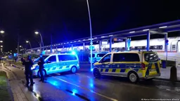 В ФРГ при взрыве пиротехники в поезде пострадали 12 человек