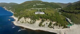 Дворец Путина под Геленджиком продали Ротенбергу за 800 тыс рублей
