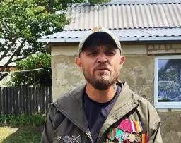«Армия развернет оружие против Кремля». Ветеран «СВО» предрек Путину военный мятеж