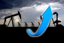 霍尔木兹海峡局势重升温 国际油价大涨7%