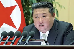 金正恩再次视察派兵纪念馆 建设工作或于下月结束