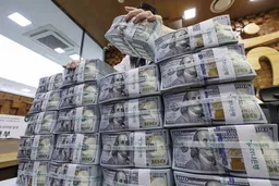 受国民年金外汇掉期影响 韩国外汇储备环比减少39.7亿美元