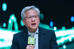 黄仁勋下周访韩 将会见LG集团会长具光谟