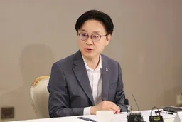韩产业部长官：将迅速公布欧盟削减钢铁进口配额紧急对策