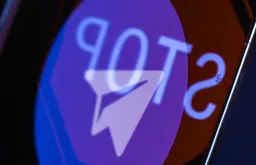 Полковник ВКС назвала Telegram «вражеским видом связи» на встрече с Путиным, он в ответ заявил об опасности «неподконтрольных» РФ систем связи