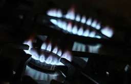 Газ в Европе подорожал до максимума за три с лишним года после иранского удара по СПГ-заводу в Катаре