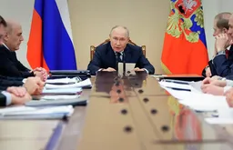 Путин: экономическая динамика в России снижается два месяца подряд