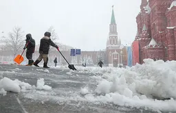 Из-за непогоды в России погиб ребенок и пострадали 31 человек