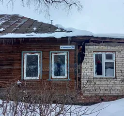 «Я не сплю ночью»: жители аварийного дома в Улан-Удэ устали бояться за свои жизни
