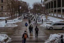 "最优秀的中国人才正在离开":特朗普如何改变了美国高校