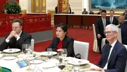 从7块到700亿：湖南打工妹，已成女首富