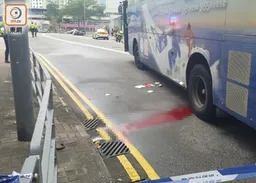 女途人捱旅巴撞捲車底重傷　司機認危駕還押8.24判刑