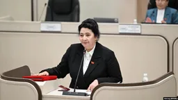В Кыргызстане собирают подписи за лишение депутата мандата после предложения о пробации за сексуальные преступления
