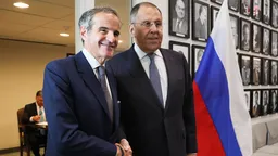 Лавров и Гросси обсудили ситуацию вокруг Запорожской АЭС