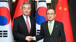 中方新闻稿指王毅称“韩朝两国” 韩国家安保室长魏圣洛：他没有这样说