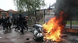 Во Франции протестуют школьники. Задержаны более 160 человек