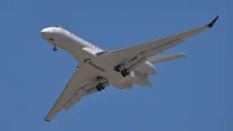 Трамп угрожает запретить продажу канадских самолетов Bombardier в США