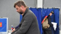 Драки и такси, чтобы спастись от медведей. В России второй день подряд выбирают депутатов Госдумы