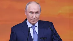 Путин связал решение об очном участии в саммите АТЭС с ситуацией в России