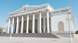 Туркменский театр получил главную награду фестиваля ТЮРКСОЙ за «Ak at»