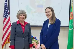 Кристин Хокинс сменила Элизабет Руд в дипмиссии США в Туркменистане