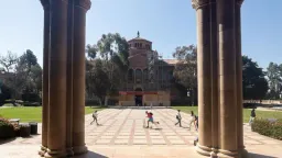 图书证与伪造副本——美国华裔男子精心策划盗窃17世纪中国古籍被判刑