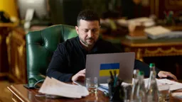 Зеленский пообещал не бить по Москве до завершения визита представителей Трампа