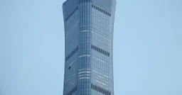 七一党庆前小飞机撞北京高楼 为什么网络很快“被”安静了？