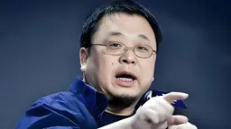 质疑俞敏洪后遭偷漏税举报，罗永浩溜溜凳事件暴露了哪些问题？