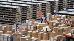 Минфин заложил в проект бюджета НДС 22% на покупки из-за рубежа: что это значит