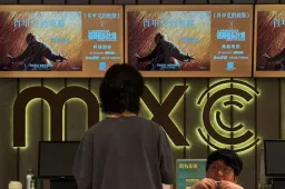《肖申克的救赎》中国公映：官方字幕把“queer”译成“变态”，为何引发争议？