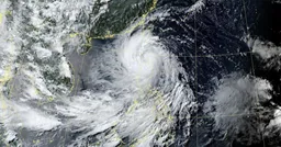 颱風持續增強！24小時內恐升中颱 今晚至明晨雨勢最猛